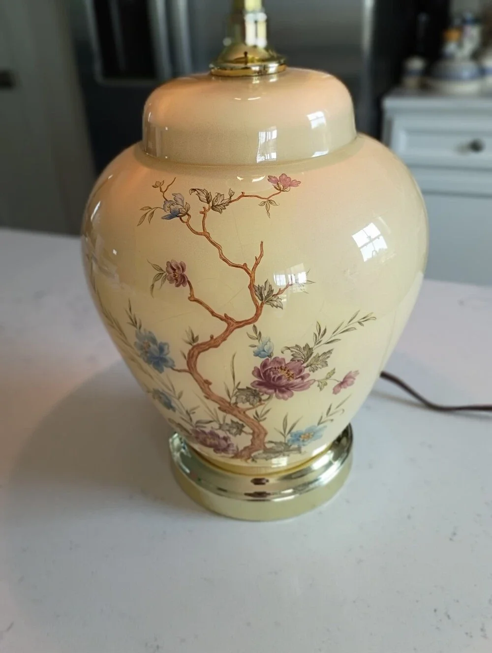 Vintage Floral Ginger Jar Table Lamp.